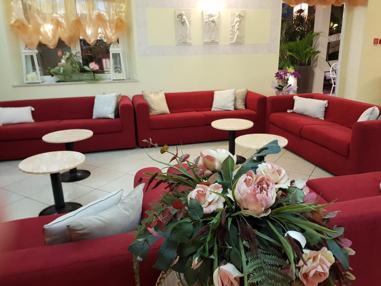 Hotel Beppe Rimini Bagian luar foto